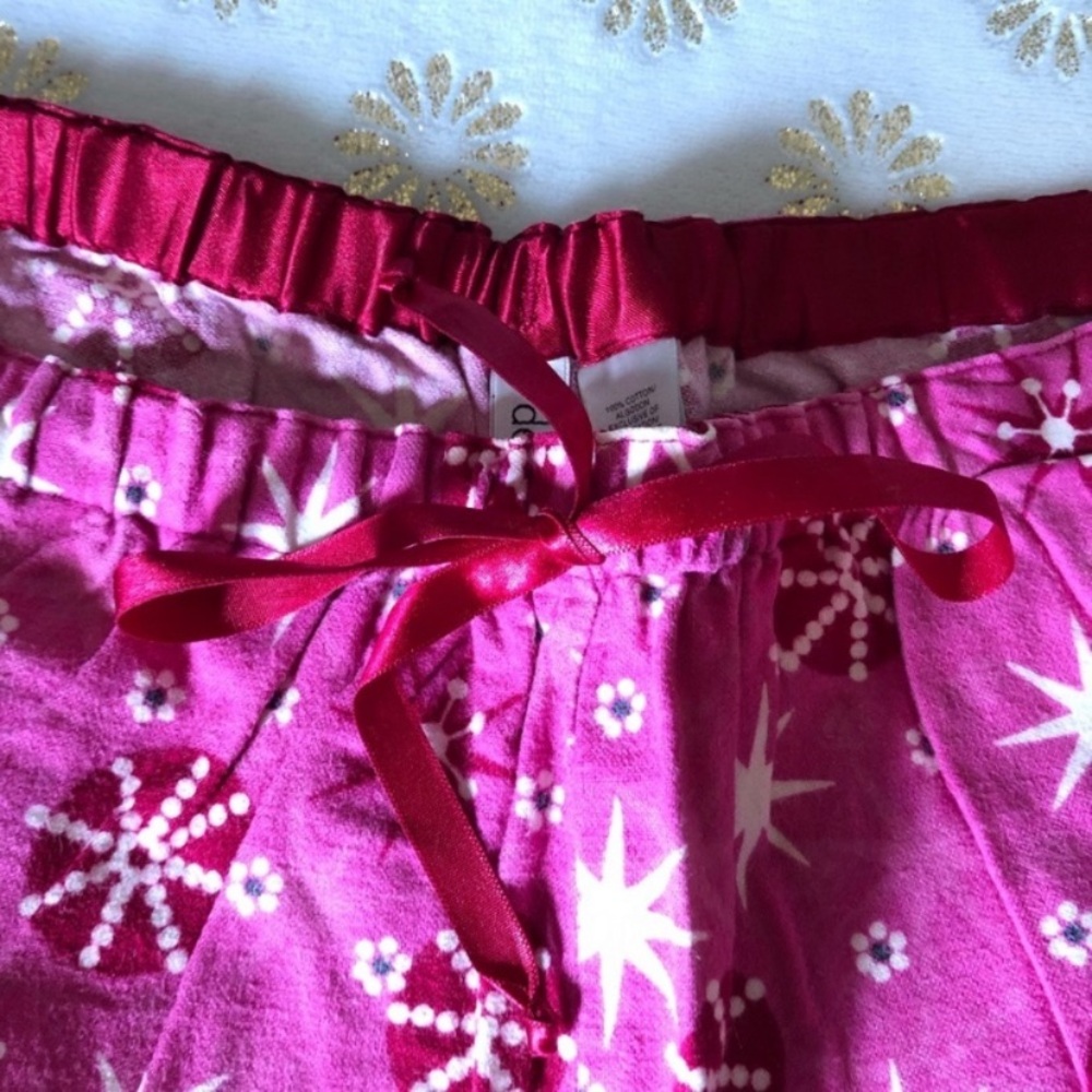 Pajama Set - Picture 5 of 7